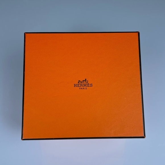 Hermes empty box for decor - Picture 1 of 5